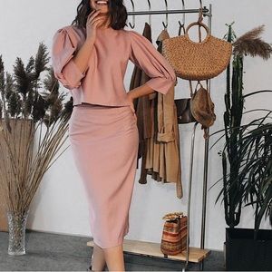 Beautiful Top+Skirt Set